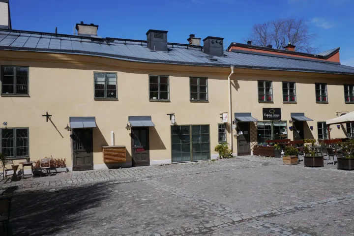 En historisk stadsvandring i Norrtälje - start vid Utflyktsbutiken