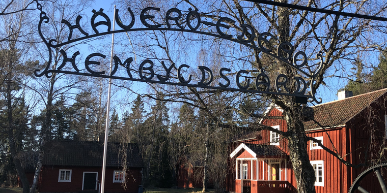 Häverö-Edebo hembygdsgård och hembygdsförening.