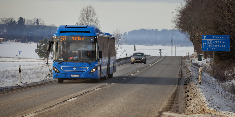 Buss 677 på väg mot Norrtälje.
