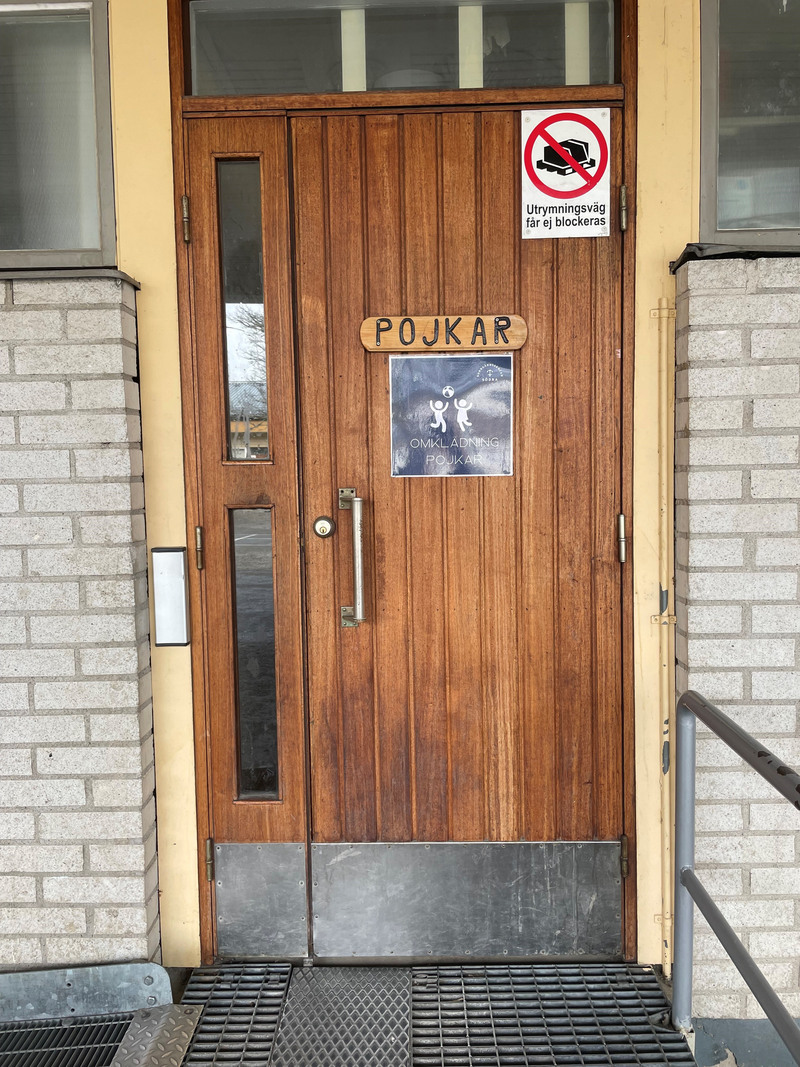 Norrgärdsskolans entré