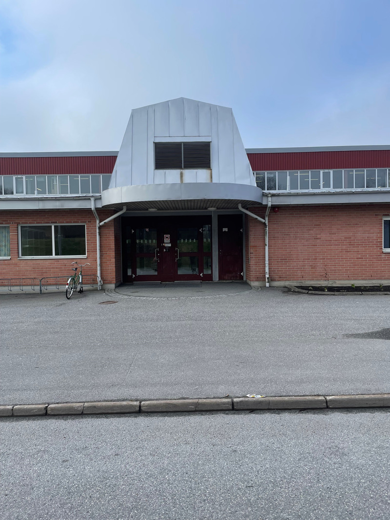 Rodens sporthall entré