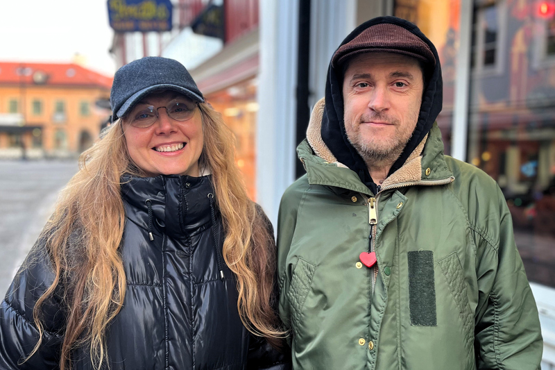 En man och en kvinna i norrtälje stad