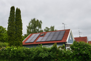 Solceller på tak till villa