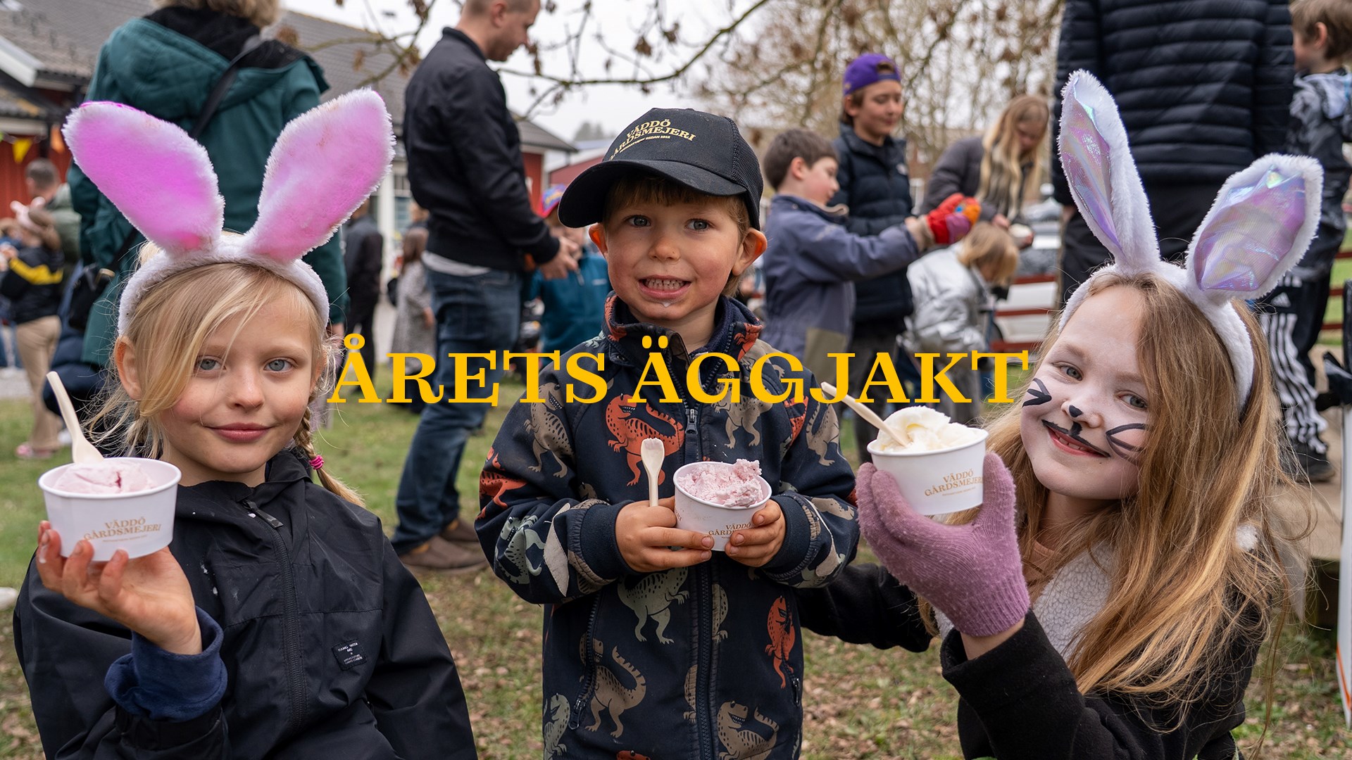 Glada barn på Äggjakten